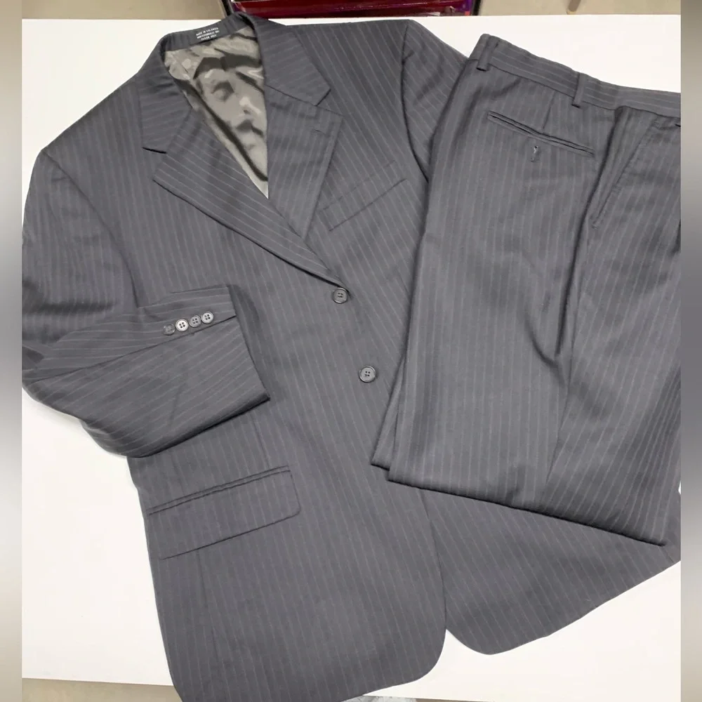 OSCAR DE LA RENTA PINSTRIPE SUIT AND PANTS - Picture 8 of 13